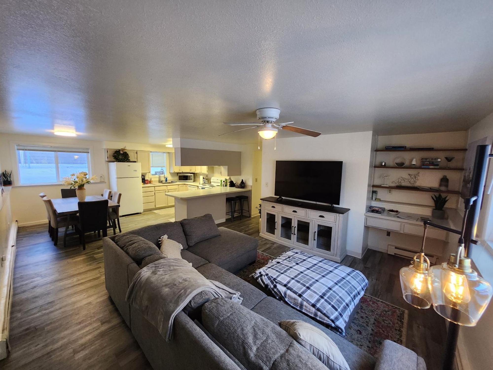 Newly Furnished Relaxing Stay Fairbanks Exteriör bild